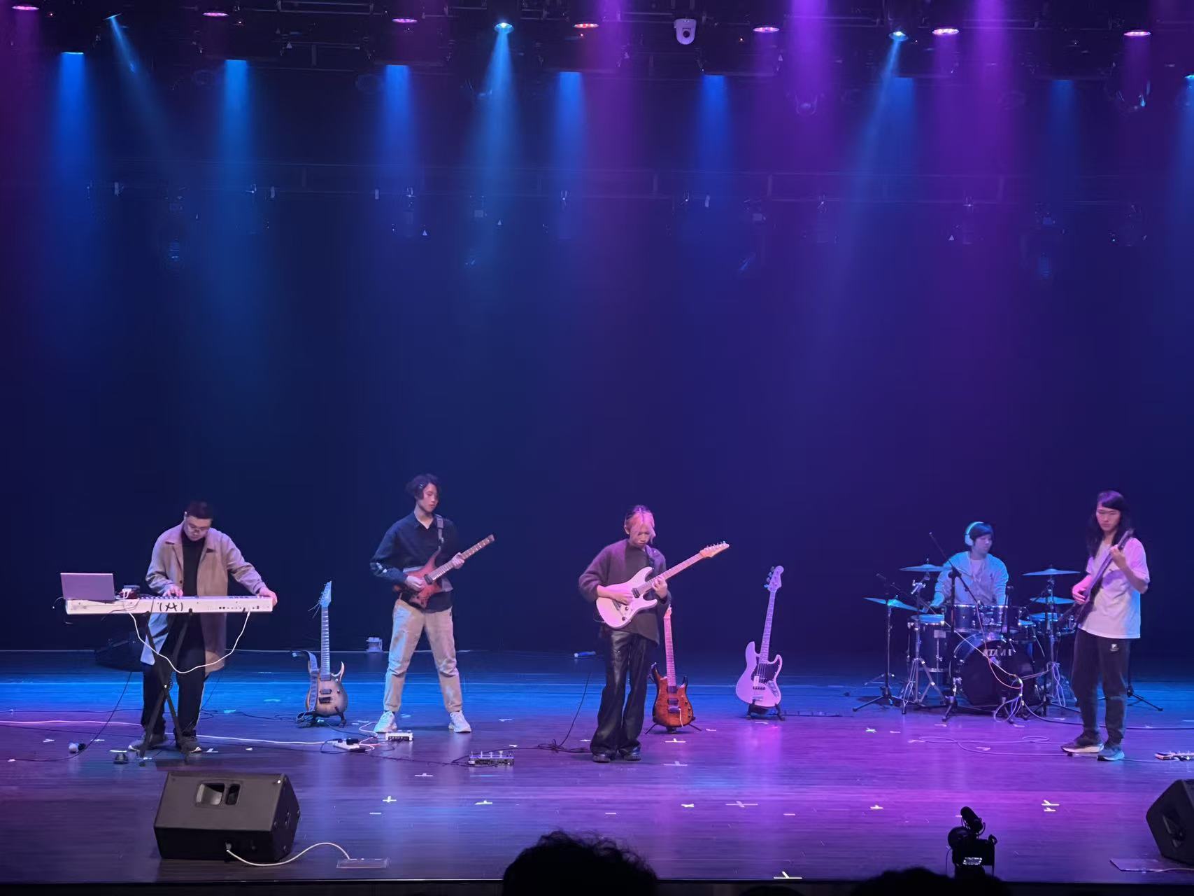 摄于NYC 2024，with Free Notes